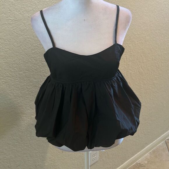 Million Colors Size M Bubble Tank Top Solid Black Babydoll Elevated Basic NWT - Picture 1 of 9